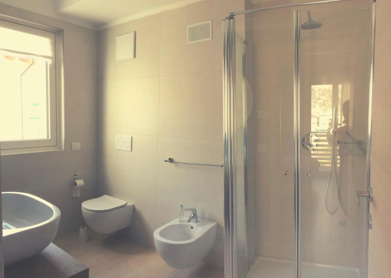Amarillys Apartment And Rooms In Casaclima Torbole Sul Garda Dış mekan fotoğraf